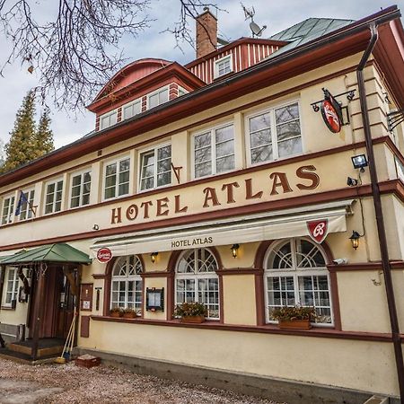 Hotel Atlas ペツ・ポト・スニェシュコウ エクステリア 写真